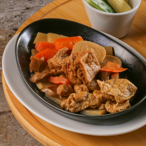 Canned Vegetarian Chop-Suey Lo-Han-Chai